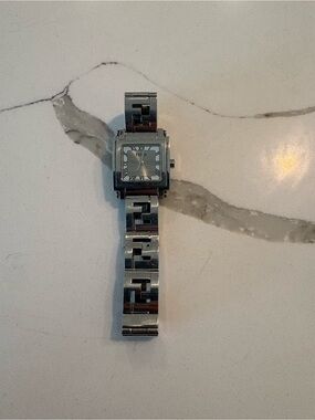 Fendi Vintage Silver-Tone Women's Watch Bracelet Band
